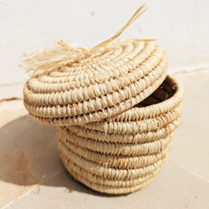 Home petit panier tressé avec couvercle